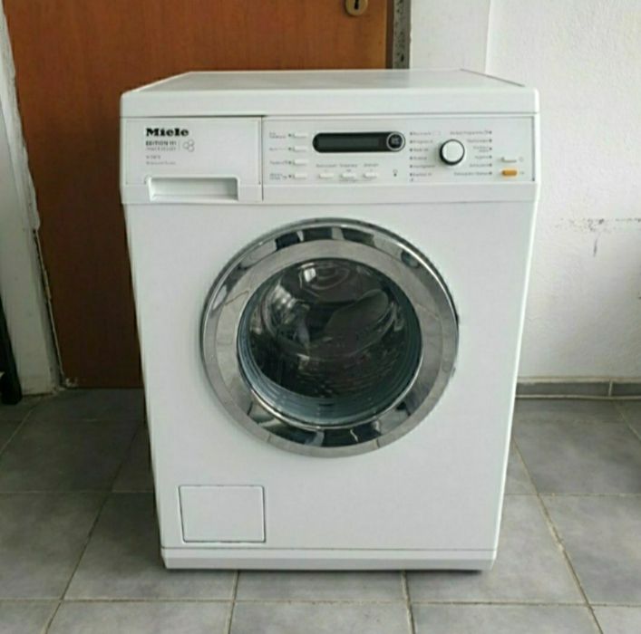 Miele w 37311 . Capacitate 5 - 8 kg.
