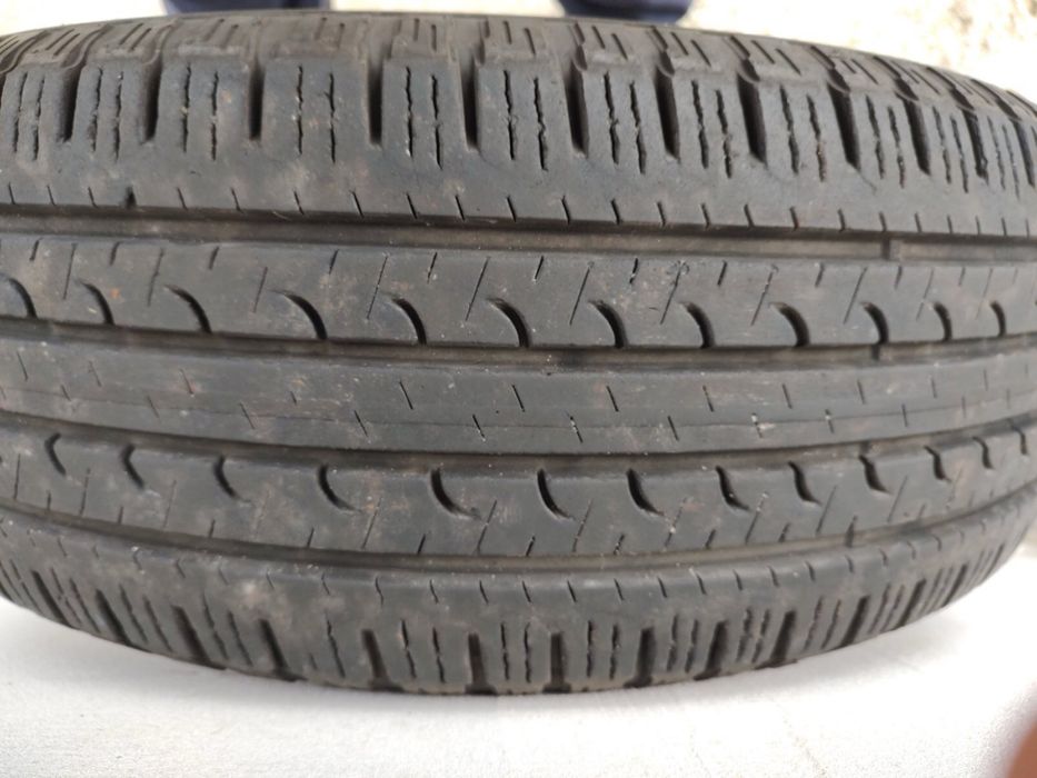 Летни гуми Goodyear 235/65/17