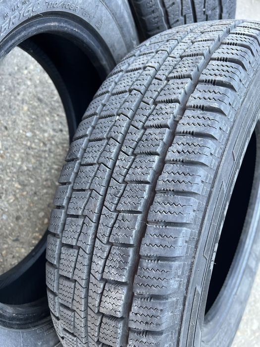 Hankook Winter RW06 205/75/R16C