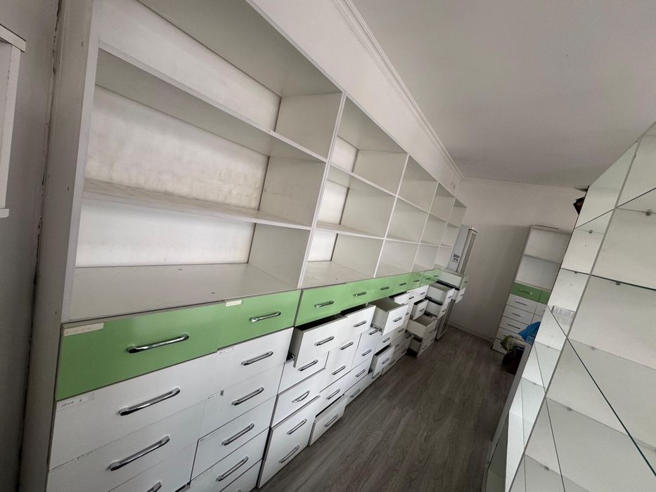 Мебель для аптеки