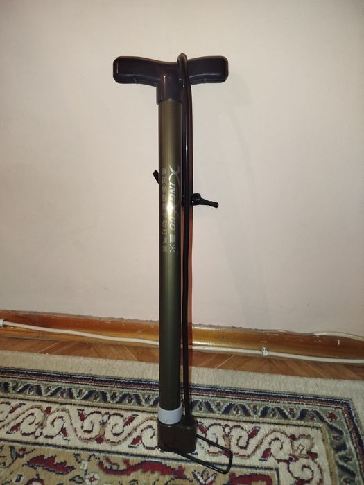 Продам насос. Велосипедный