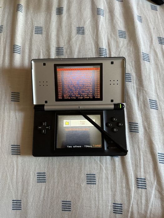 Nintendo ds lite modat stare foarte buna