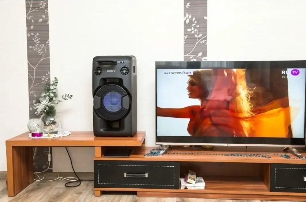 Продам аудиосистему SONY MHC-V11  (идеал)