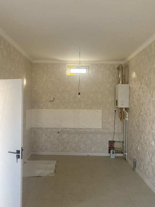 Продается 5-комнатный дом! ЯнгиХаёт, ул.Байналминал!