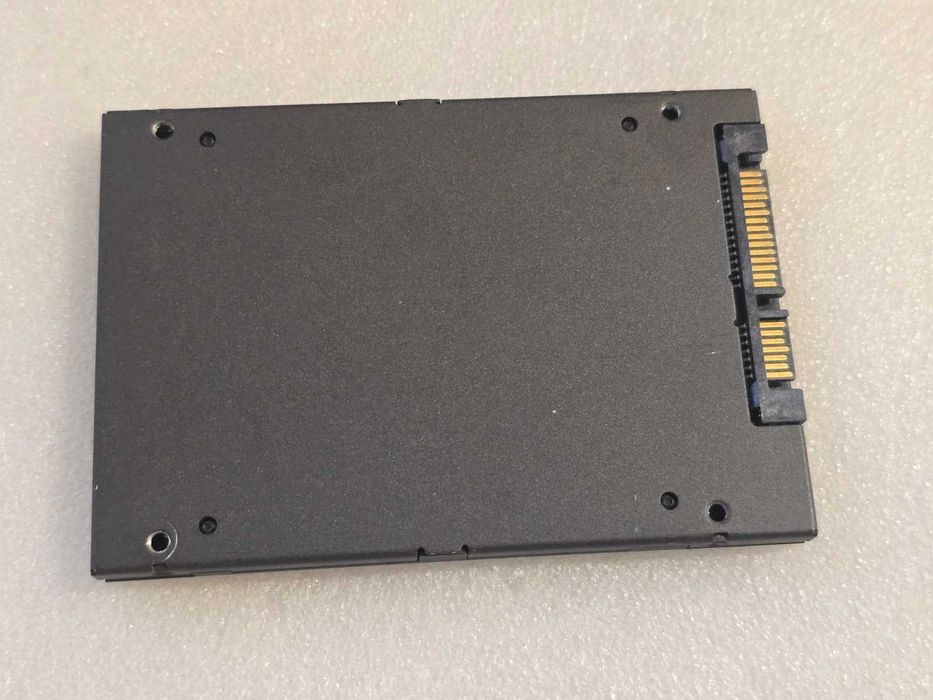 Solid-State Drive (SSD) Kingston 240GB SATA 3 model SV300S37A