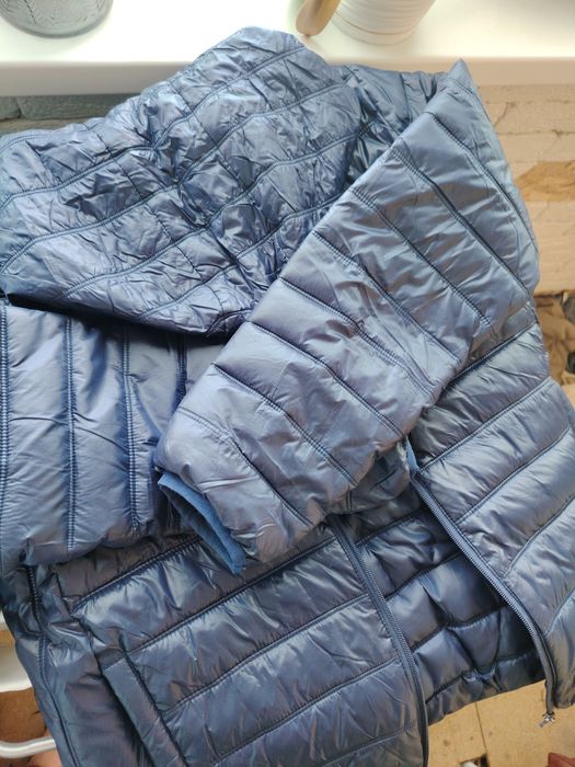 Продам куртку (на подростка подойдёт)