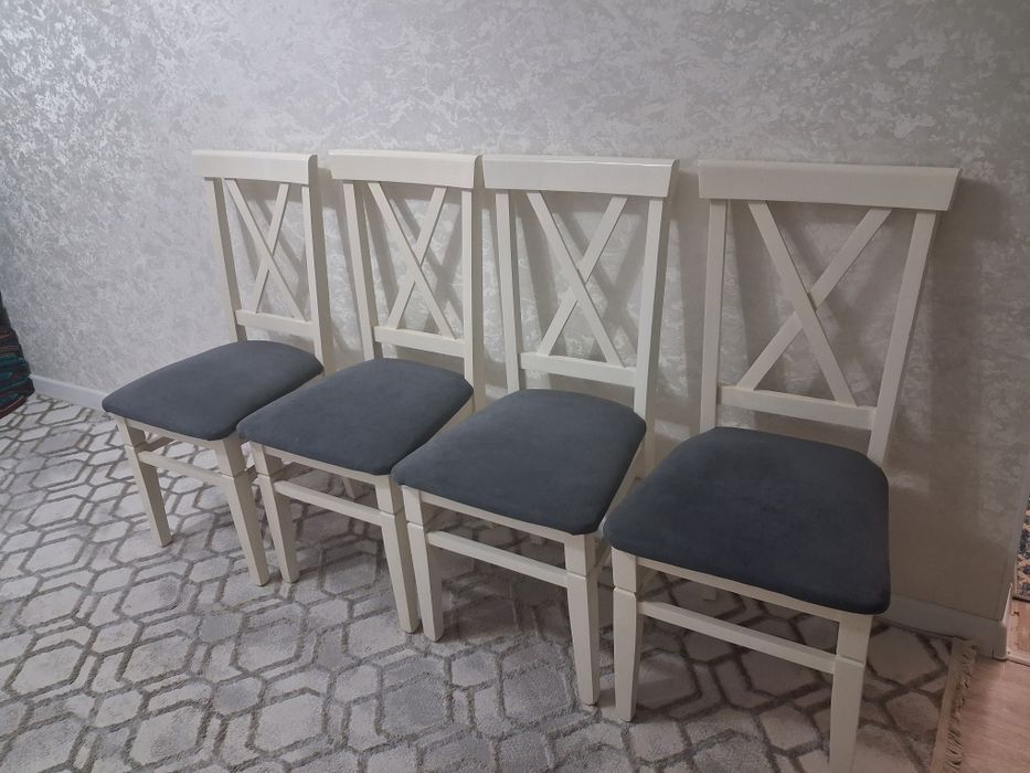 Стулья 4 шт (в хорошем состоянии)