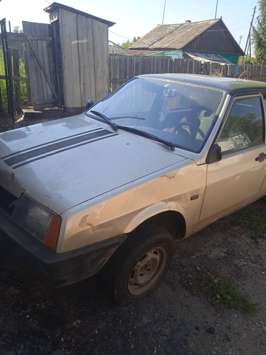 Ваз.         21099