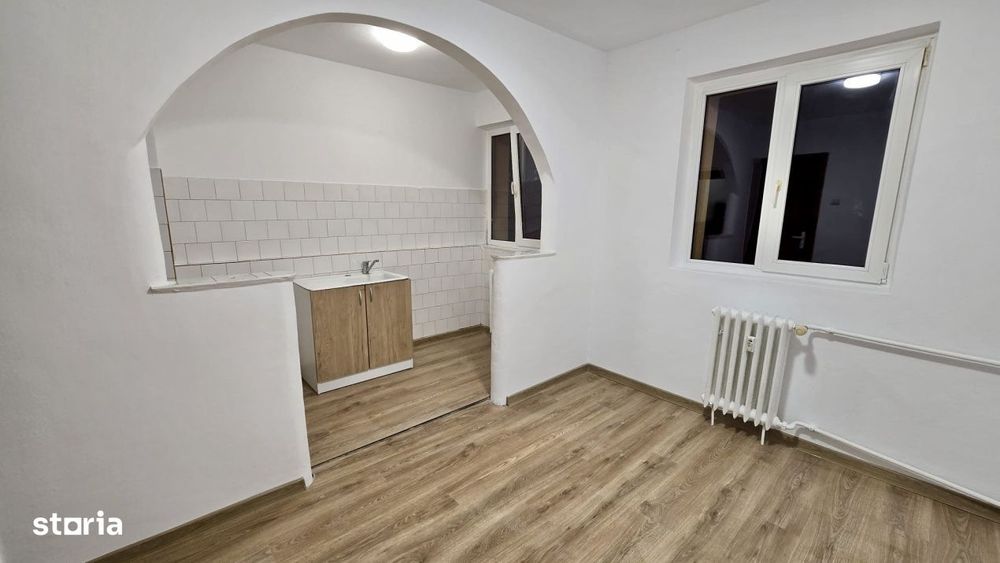 Apartament 3 camere, Str. Ronald Reagan, Etaj 3/4
