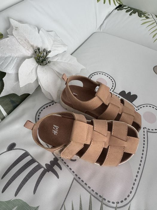 Sandale H&M marimea 24
