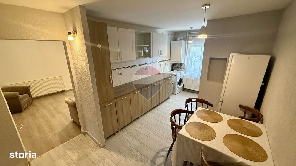 Apartament cu 3 camere de închiriat — fotografia 1