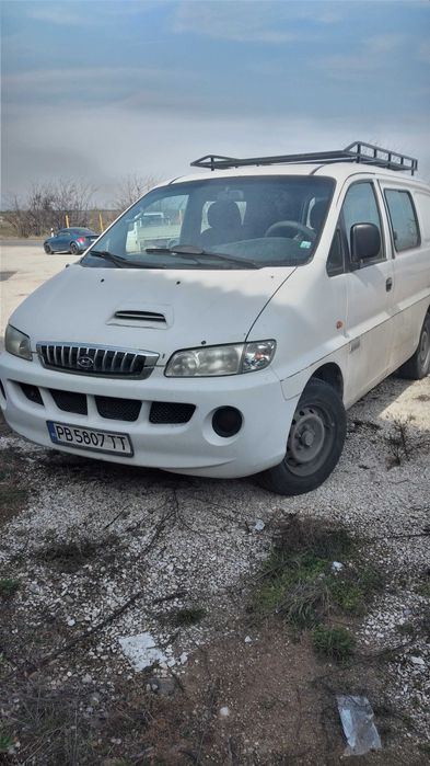 Hyundai H1 2,5 CRDI 2007г.Отлично техническо състояние.