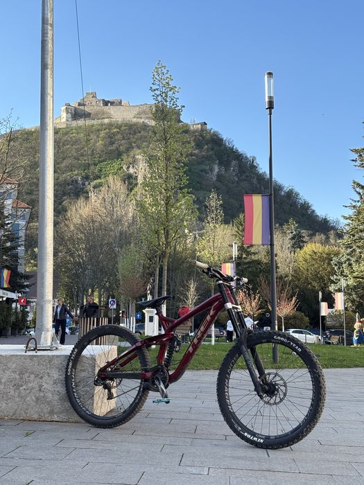 Trek Session 8 2021