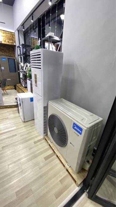 Колонный Кондиционер Midea модель FST INV 48,000 Btu/ 220 В / Инвертор