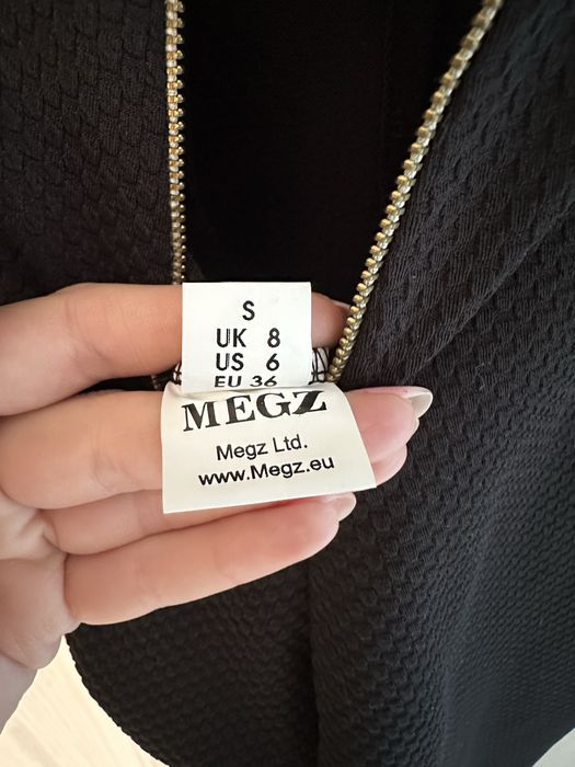 Дълъг гащеризон на Megz