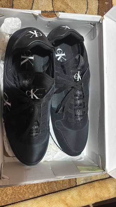 Calvin Klein Jeans - чисто нови обувки - 45 номер