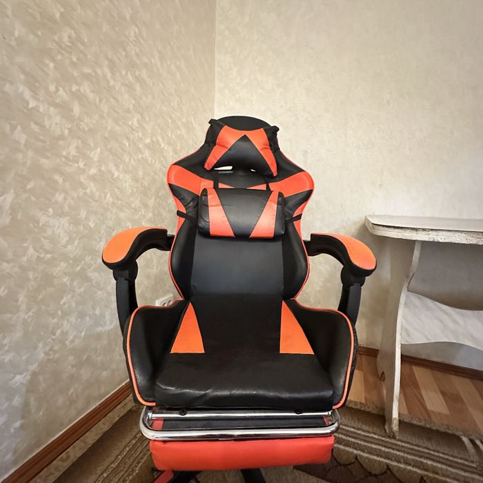 Игровое кресло компьютерное