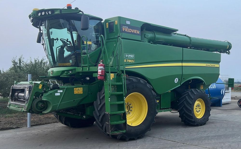 John Deere s780i