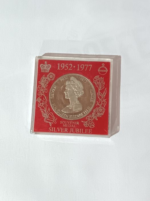 Medalie Argint Jubileul de Argint Regina Elisabeta II (1952-1977)