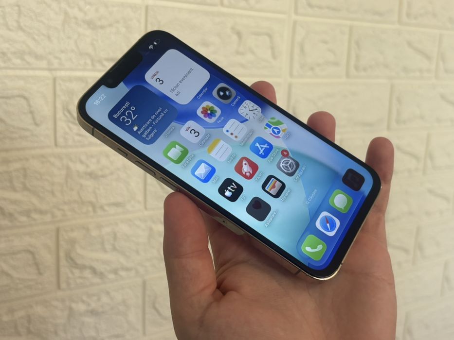 iPhone 13 Pro 100% baterie