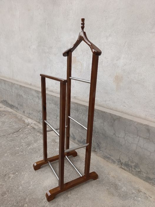 Вешалка  1 кол Sifatli va baquvvat vishilka kerak boʻlsa bizga murojat