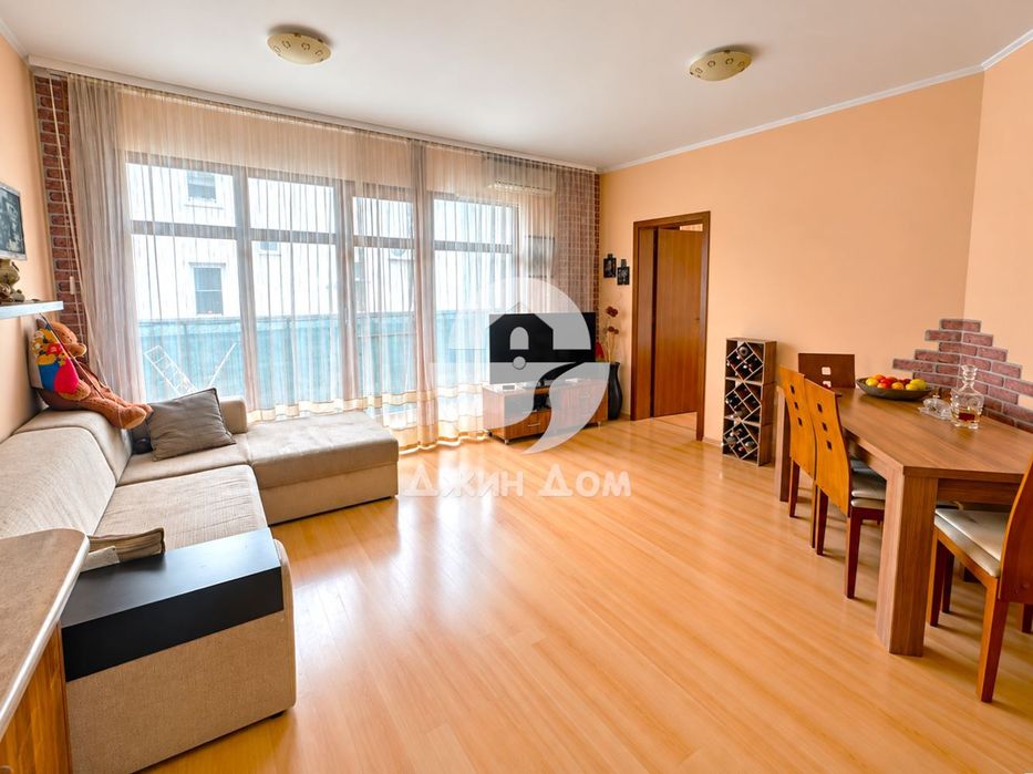Продава се Двустаен апартамент в Несебър - 54 кв.м за 2149 €/кв.м - Снимка #2