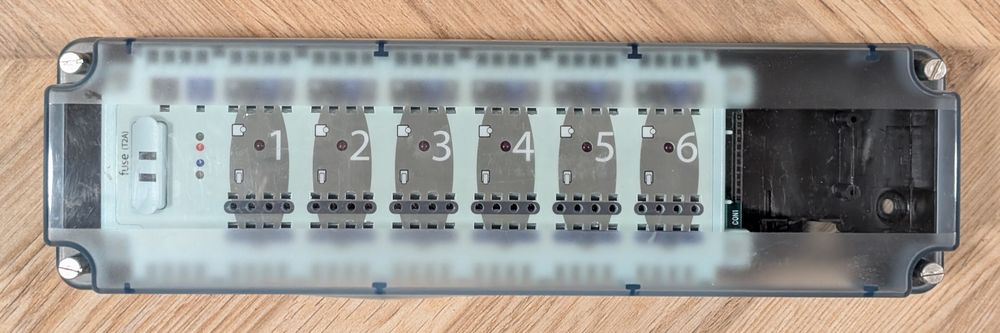 Salus KL06 клемна шина за управление на подово отопление