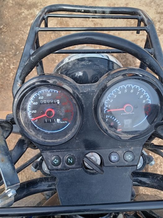 Мотоцикл GSX 200