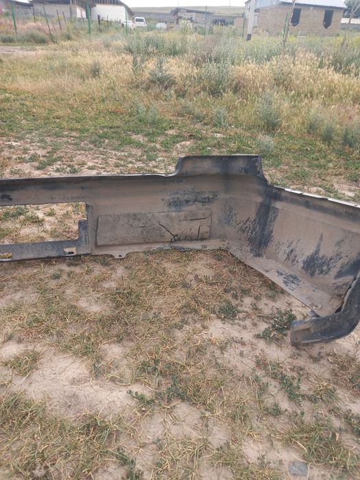 Продам бампер передний ниссан цефиро