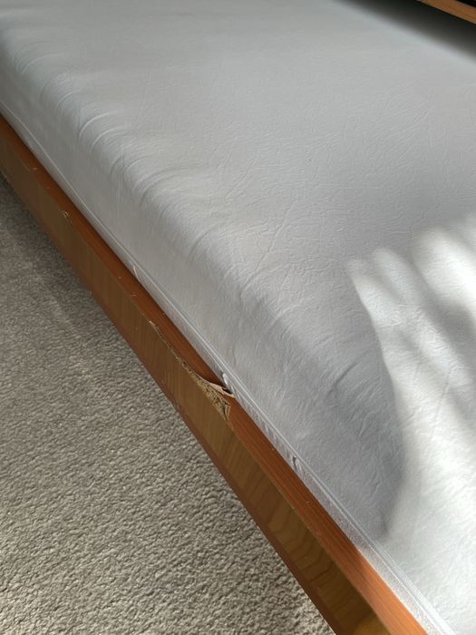 Mobilier cu pat incorporat
