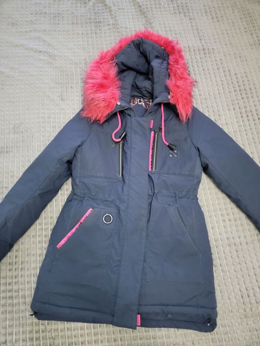 Продам парку размер М