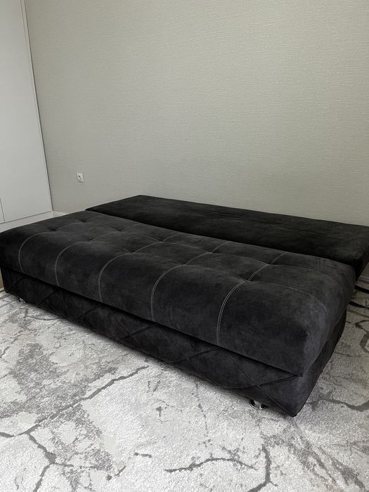 Продается диван книжка