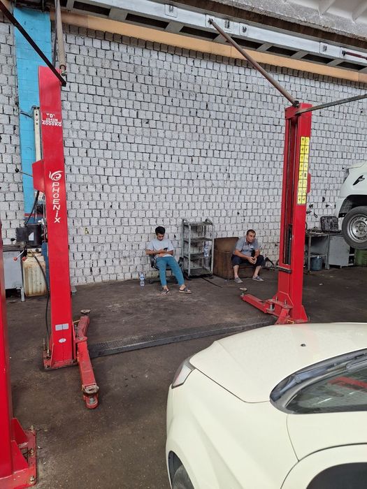 подемник srochna sotiladi 1300$