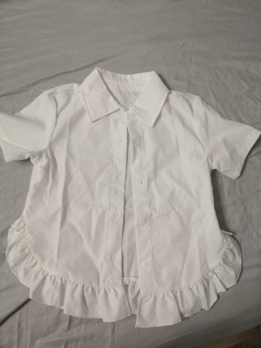 Школьная блузка рубашка белая