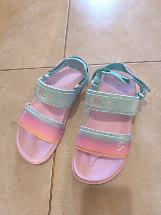 Сандали за момиче