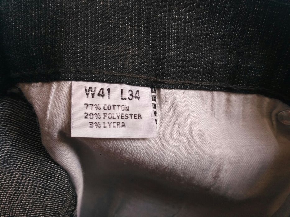 Джинсы новые