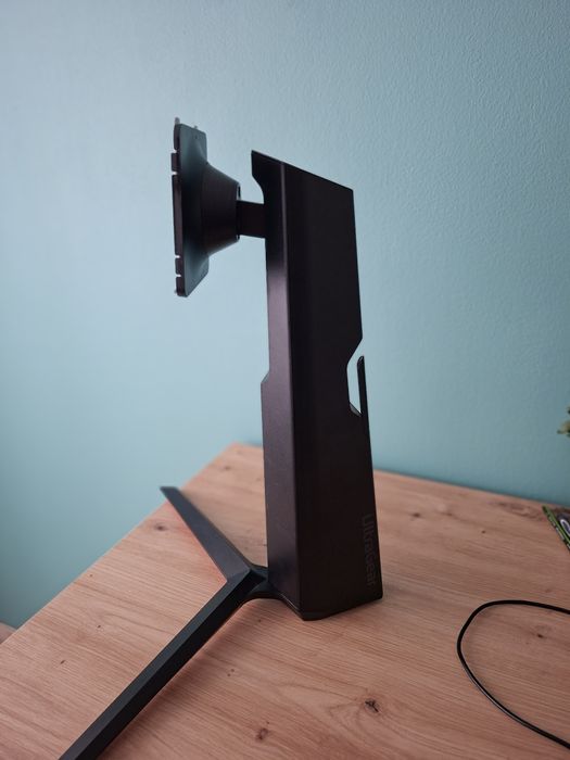 Suport Monitor universal