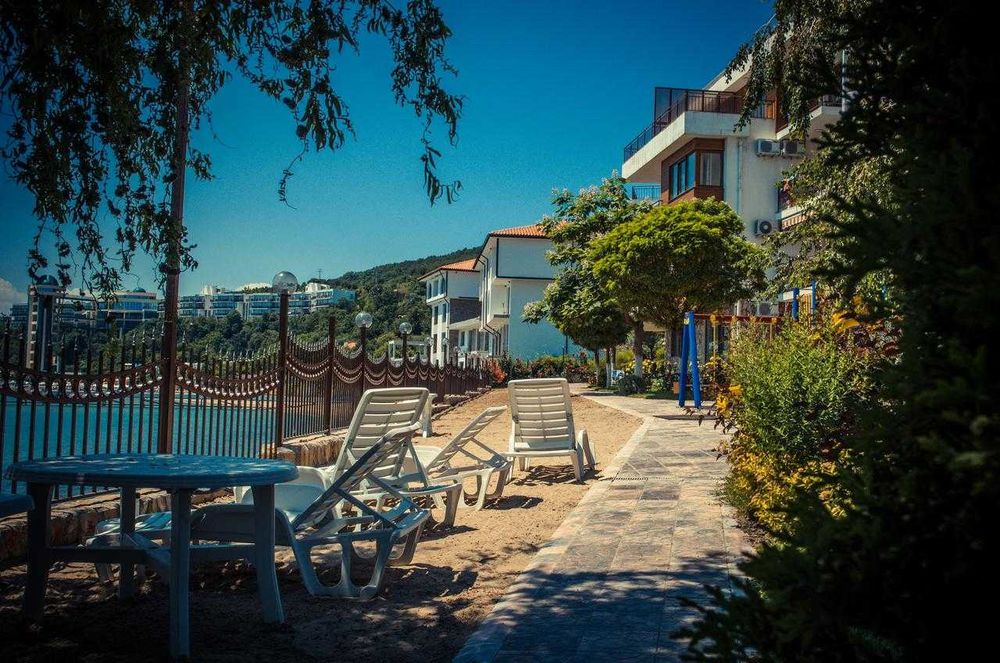 Продава се Двустаен апартамент в к.к. Елените - 66 кв.м за 1410 €/кв.м - Снимка #14