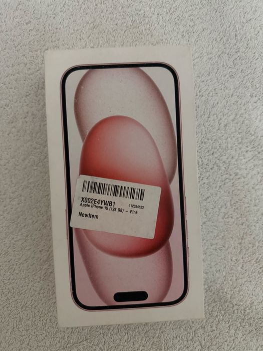 iPhone 15 128gb розовый