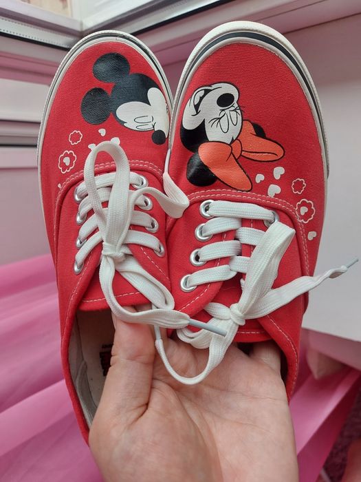 Кеды Disney в отличном состоянии