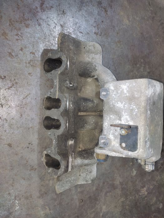 Продам впускной коллектор Ауди
Цена 5.000