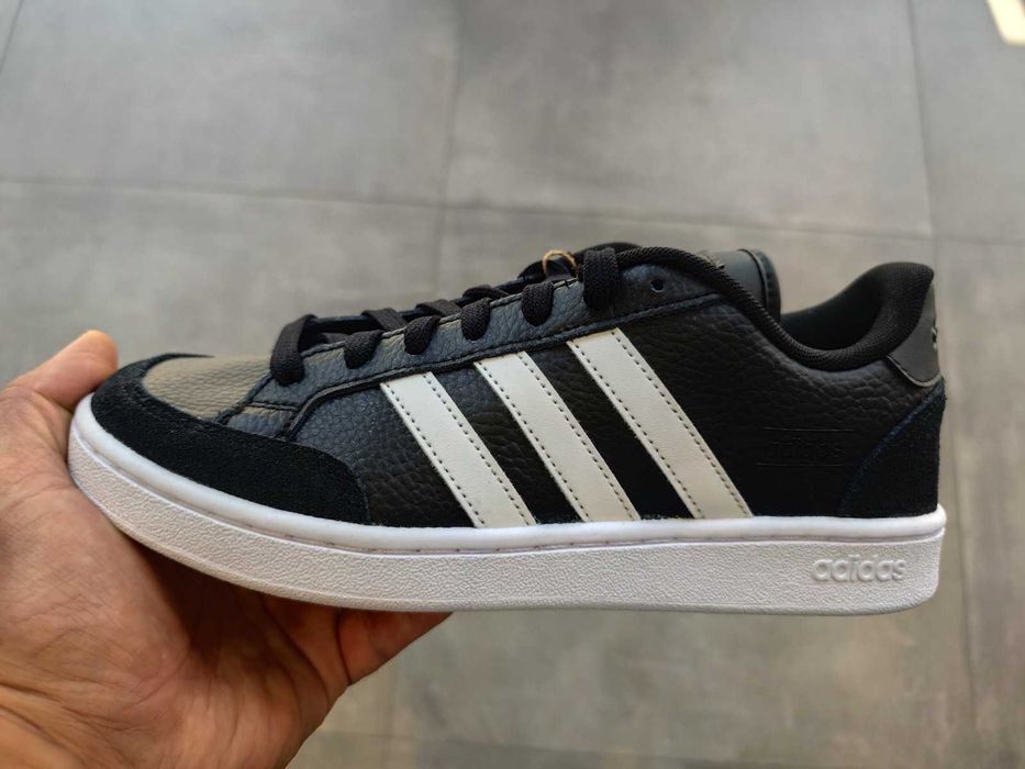 Мъжки маратонки   ADIDAS GRAND COURT SE  Оригинални   EU40 - 46 2/3