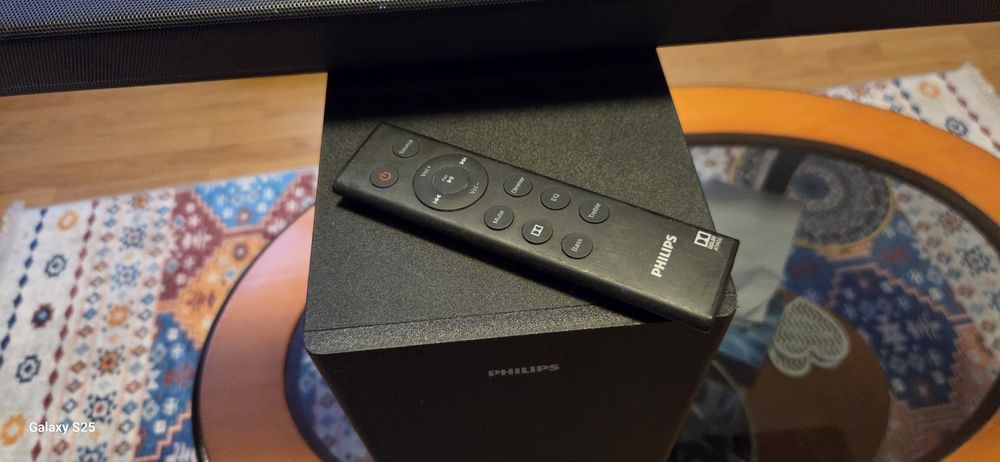Soundbar Philips cu Subwoofer