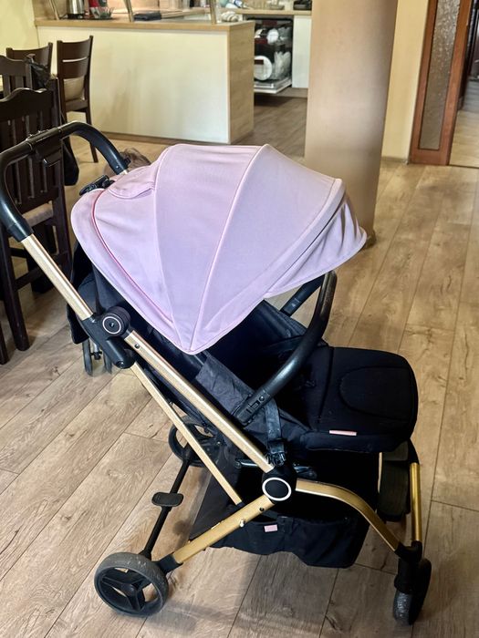 Бебешка количка Twister