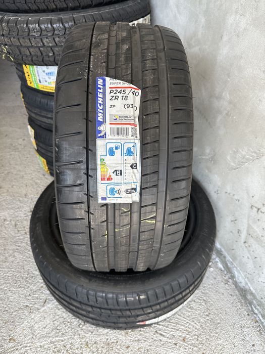 245/40/18 run flat 2 br