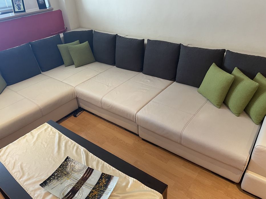 Голяма холна гарнитура