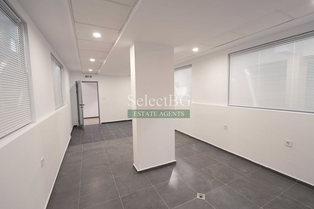 Продава се Офис в Велико Търново, Център - 194 кв.м за 526 €/кв.м - Снимка #8