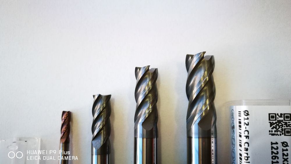 твърдосплавни фрези 4,ри пери с покритие ALCrN HRC 55