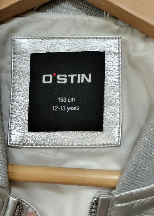 Бомбер от O'stin