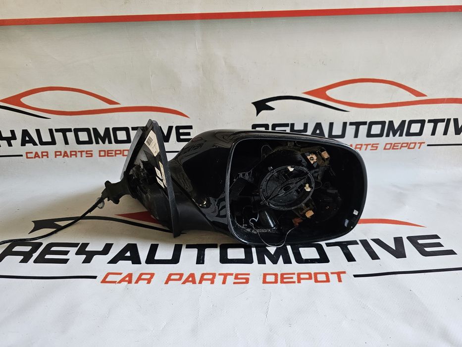 Oglinda dreapta Audi Q5 dupa 2009 cod 8R1857410C